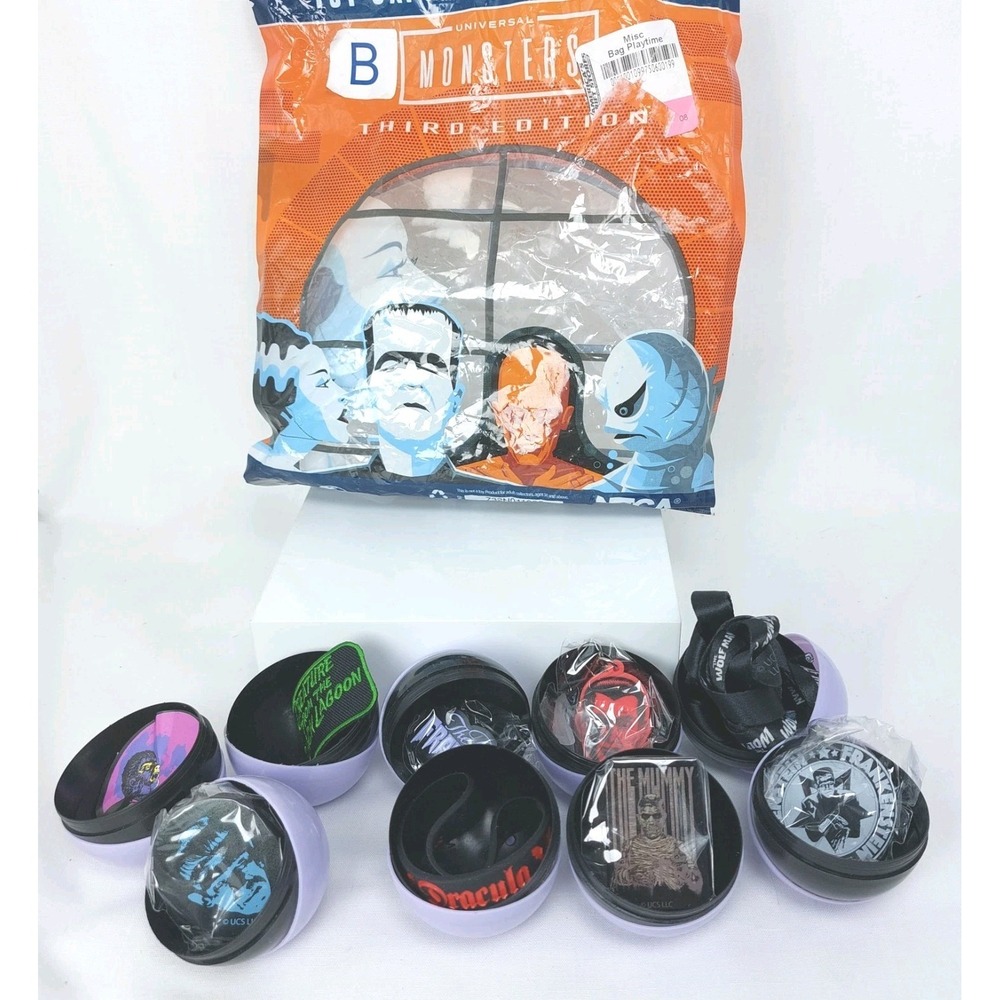 NECA Universal Monsters Toy Capsule‎ Collectibles 3rd Edition New Opened Package